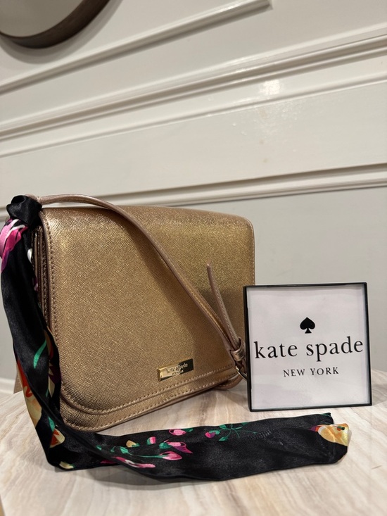 kate spade Handbags - Kate Spade Bag Laurel Way Rose Gold Crossbody